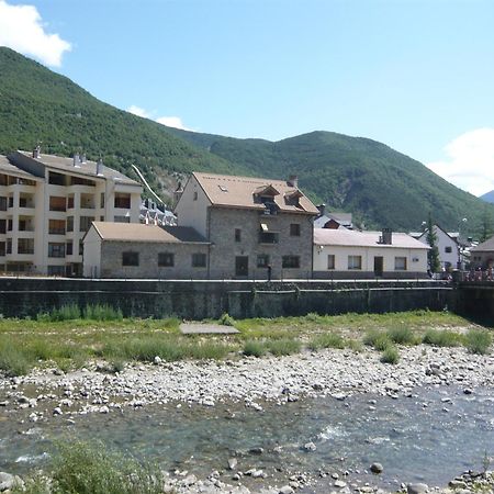 Biescas-Pirineo-Relaxアパートメント エクステリア 写真