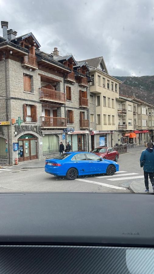 Biescas-Pirineo-Relaxアパートメント エクステリア 写真