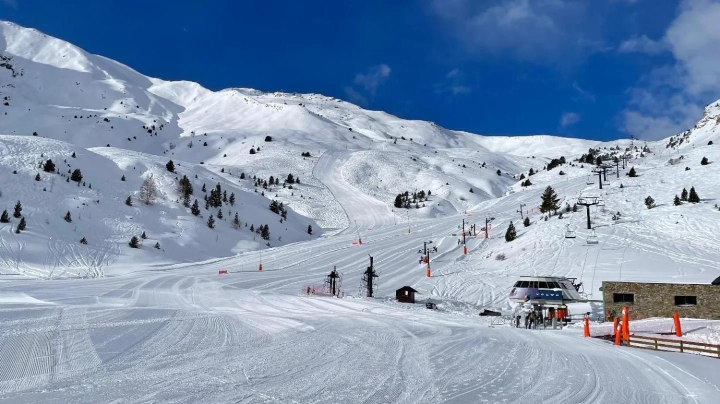 Biescas-Pirineo-Relaxアパートメント エクステリア 写真